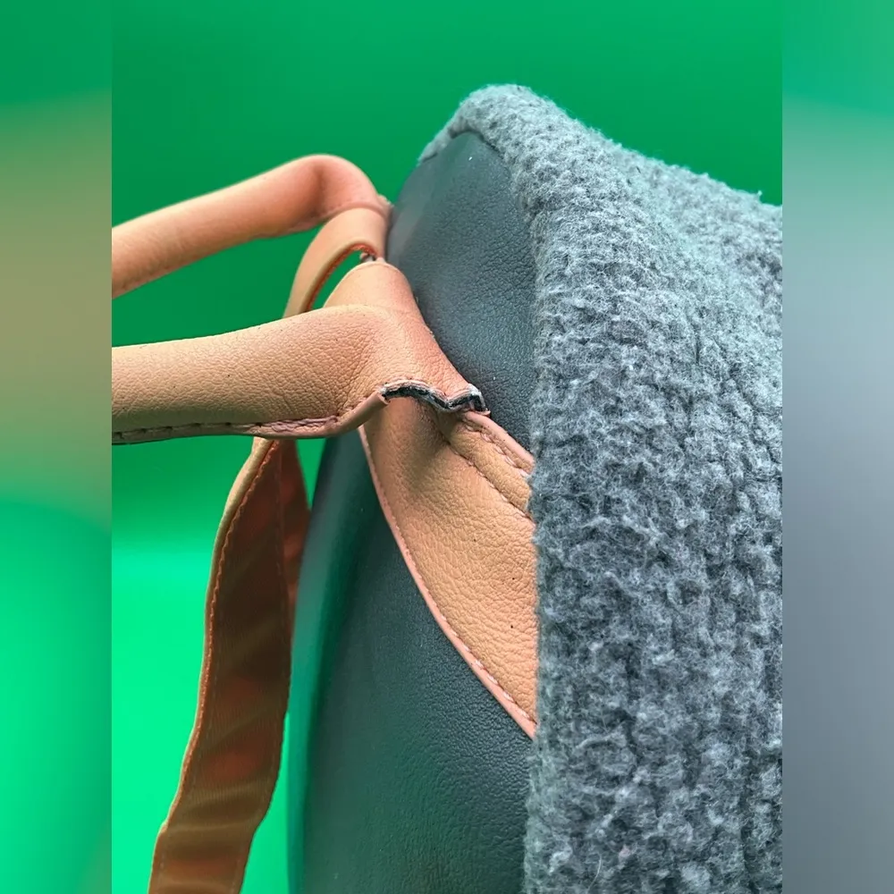 A Bioworld Star Wars The Last Jedi PORG Sherba Rare HTF Mini Backpack Orange - Image 4