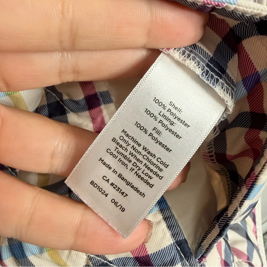 Talbots Reversible Diamond Quilted Vest Plaid White Size Medium With Pockets - Image 5