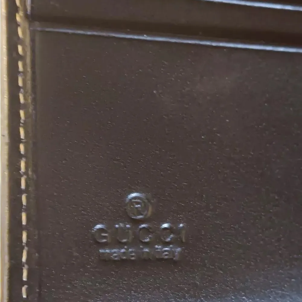 • Gucci gold heart canvas and leather bifold wallet - Image 7