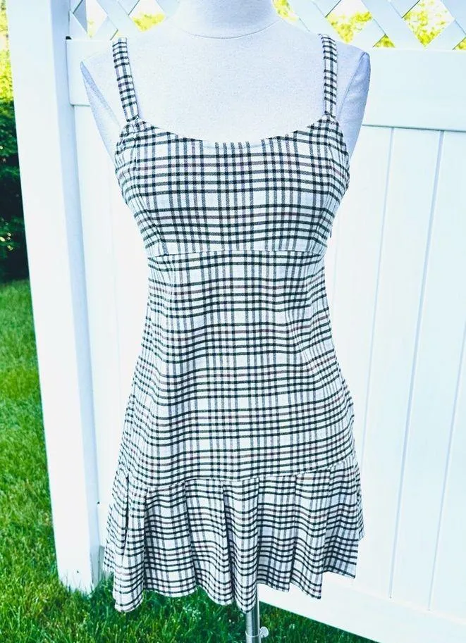 Hollister  Plaid Structured Pleated Mini Dress - Image 5