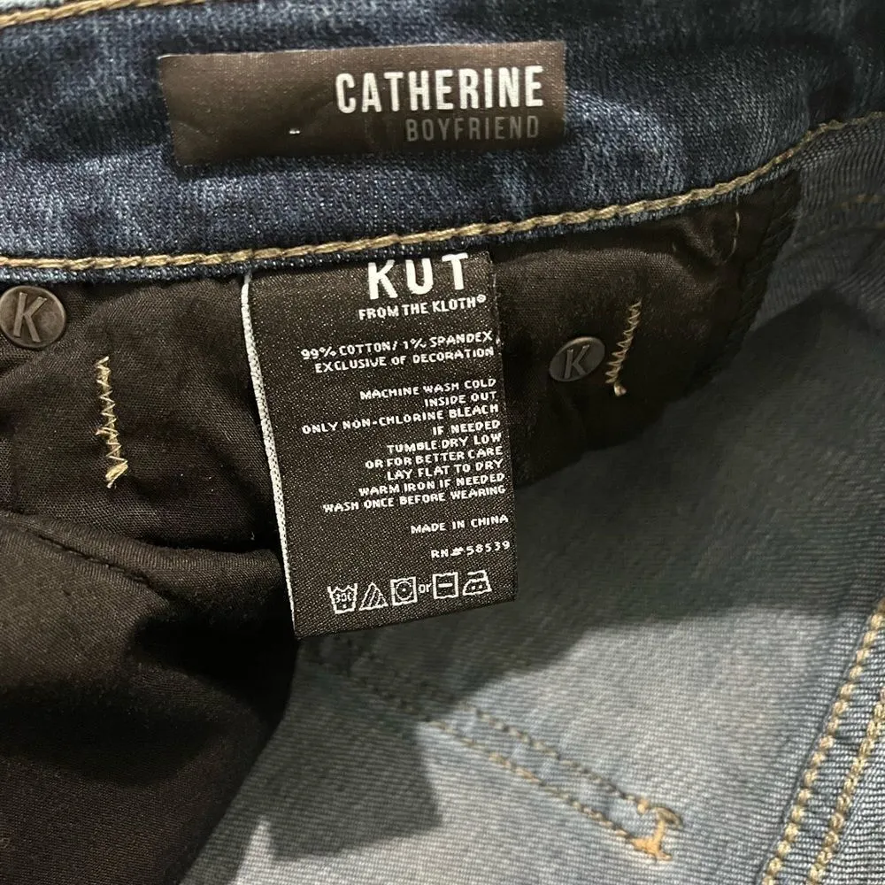 Kut from the kloth Catherine boyfriend jeans size 6 - Image 4