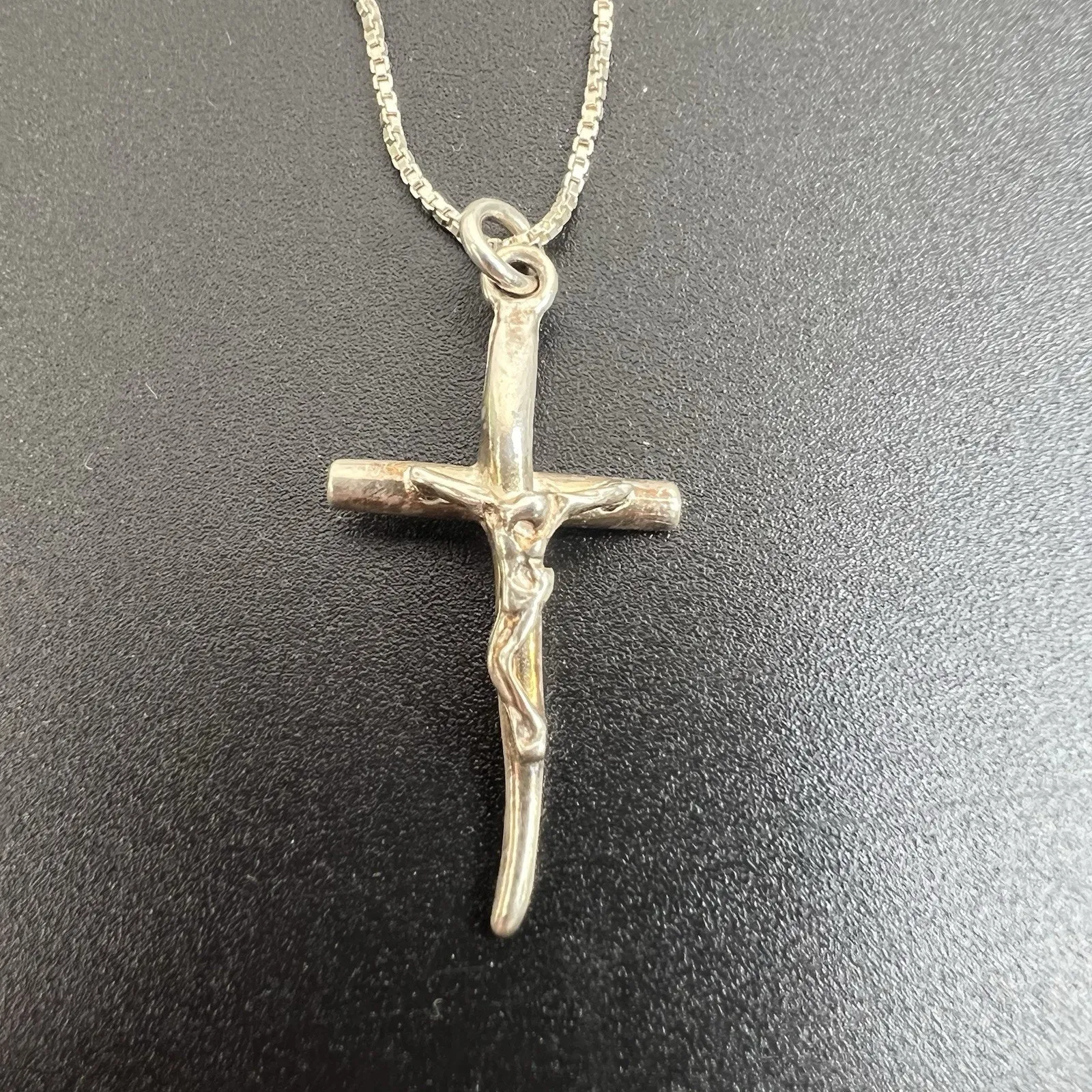 Sterling Silver 925 Crucifix Cross Pendant Chain Necklace Italy Dainty - Image 2