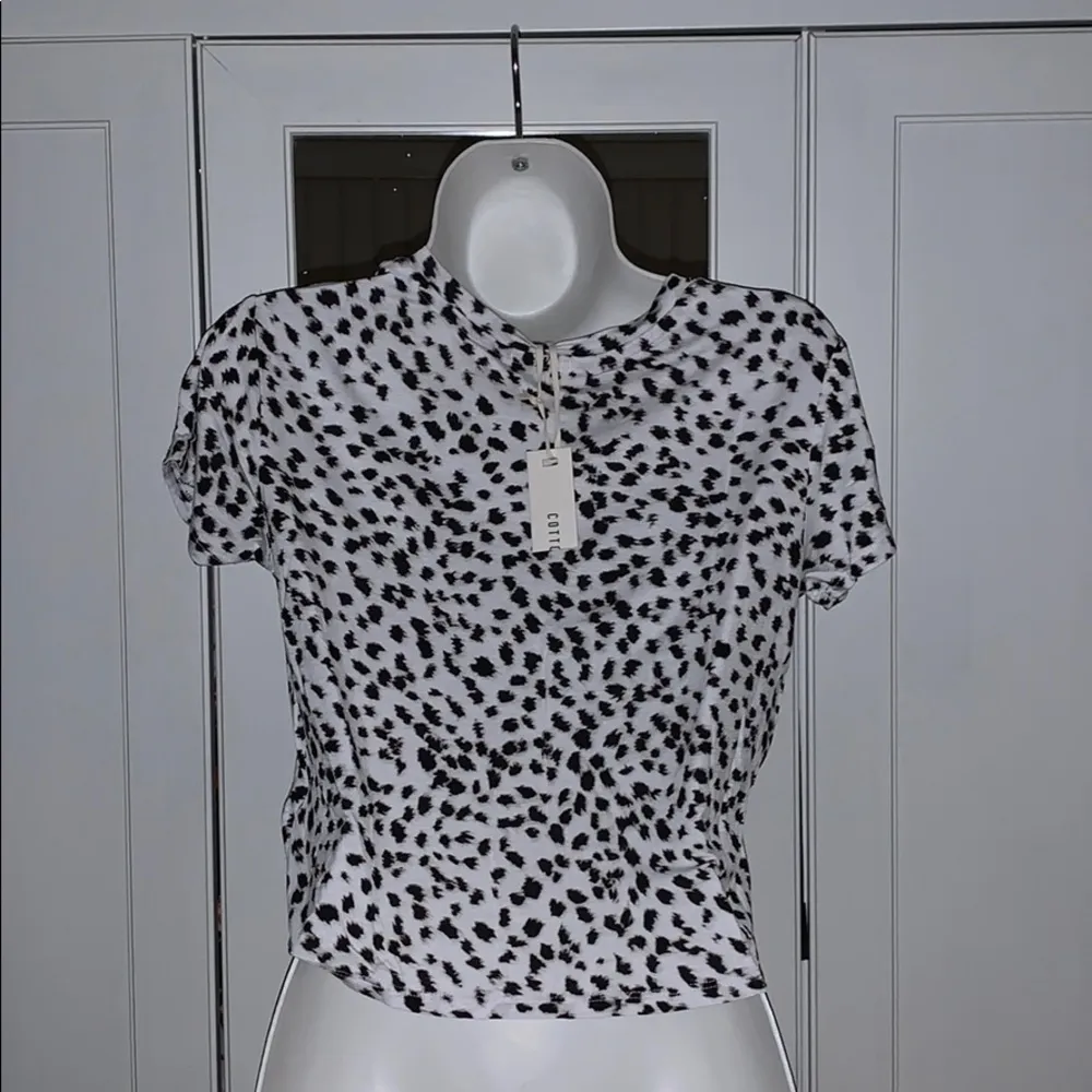 NWT The Baby Printed Cropped Tee - Image 4