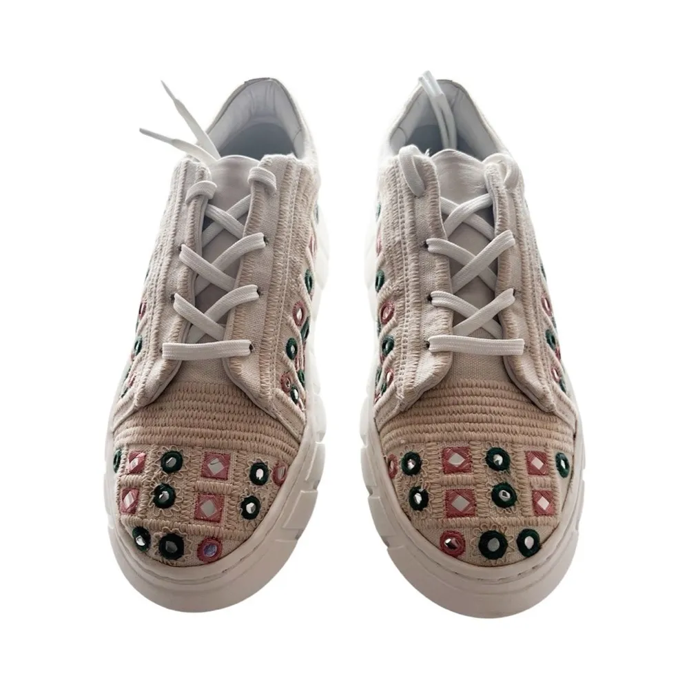 NEW FREE PEOPLE Catch Me If You Can Crochet Platform Sneaker Sz 39 - Image 2