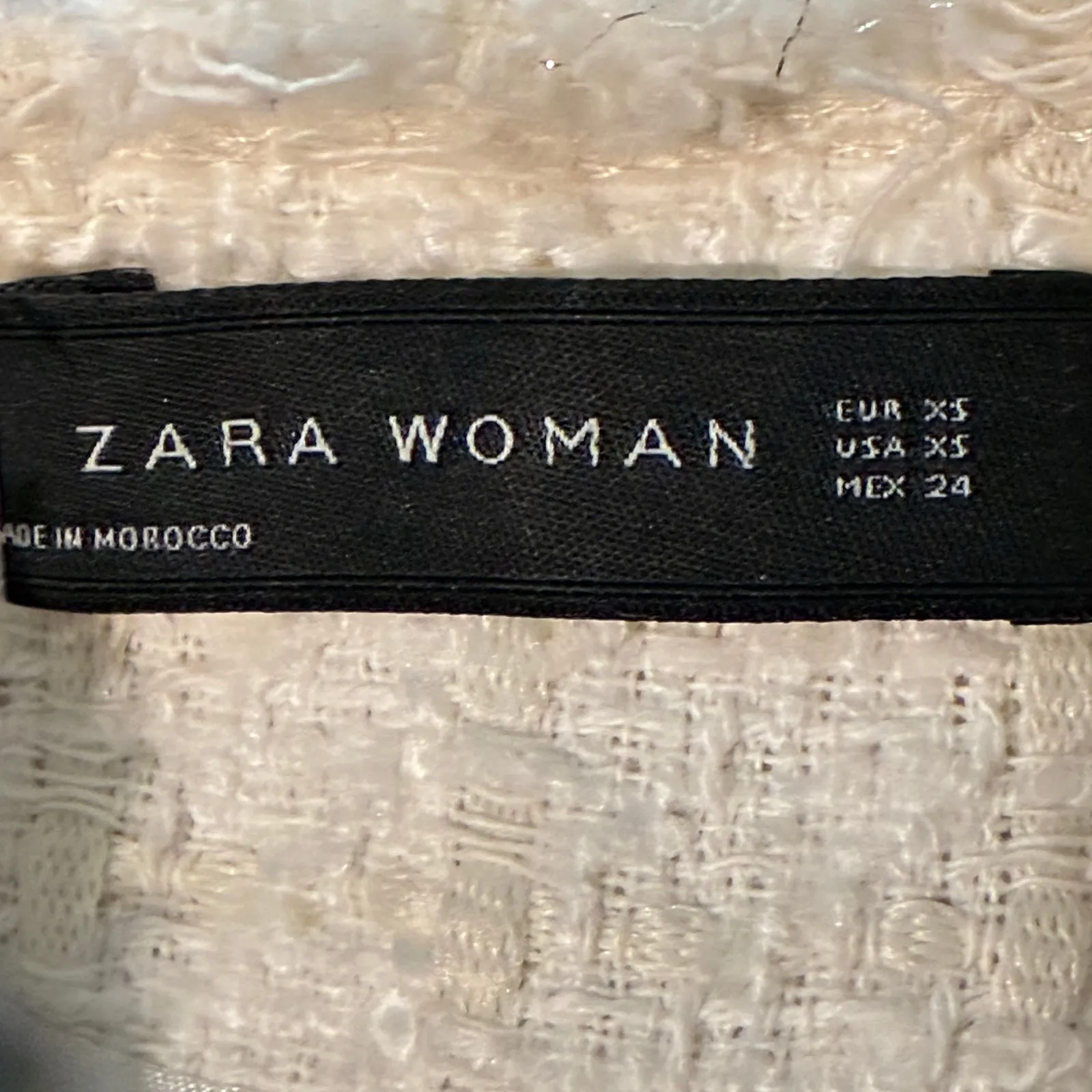 Zara Blazer Tweed Frayed Pearl Button Jacket Cream Silver Metallic Womens Sz XS - Image 12