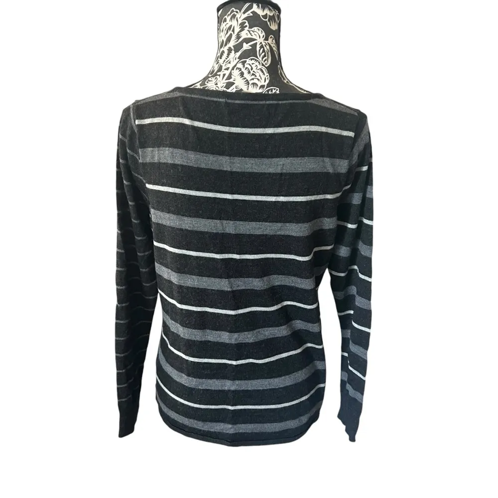Smartwool Women’s V-Neck Sweater Long Sleeve Striped Wool Black Gray Medium - Image 3