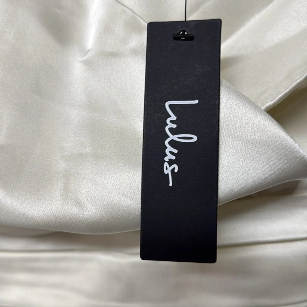 Lulu's NWT Always Celebrating Ivory Satin Off-the-Shoulder Mini Dress Size Small - Image 10