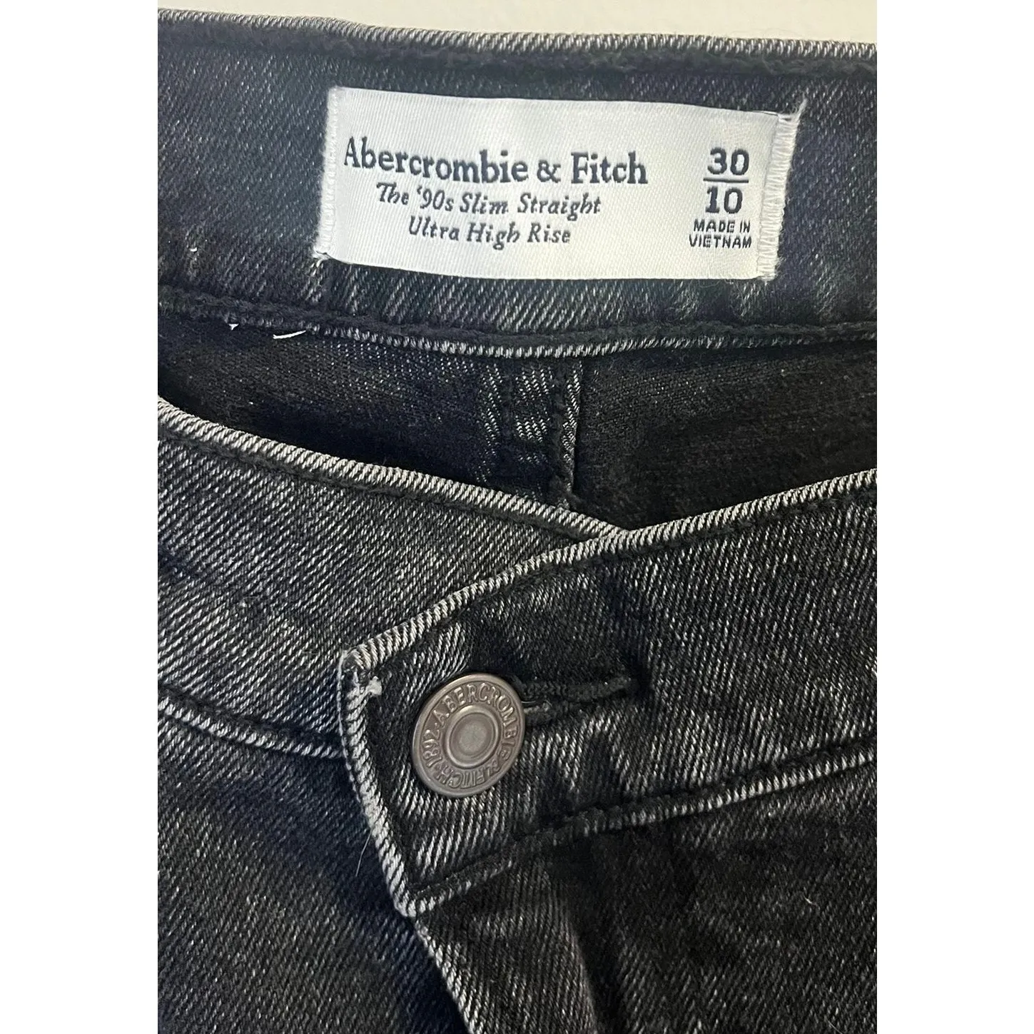 Abercrombie & Fitch Black Jeans 90s Slim Straight Ultra High Rise sz. 30/10 - Image 3