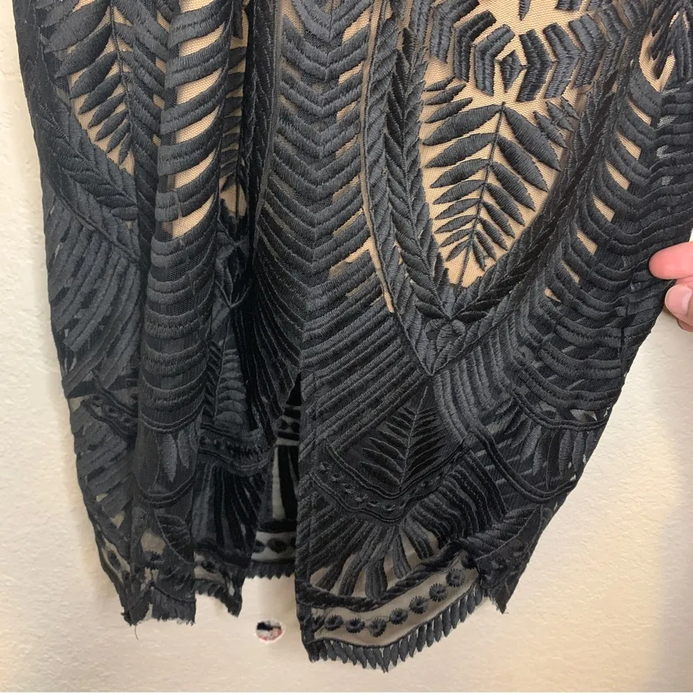 Bardot Flora Halter Neck Sheath Dress Lace Overlay Open Back Size XS - Image 11