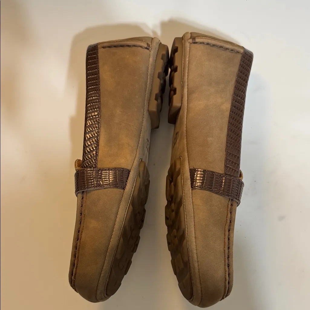 UGG Tan and Brown Suede Loafers - Image 4