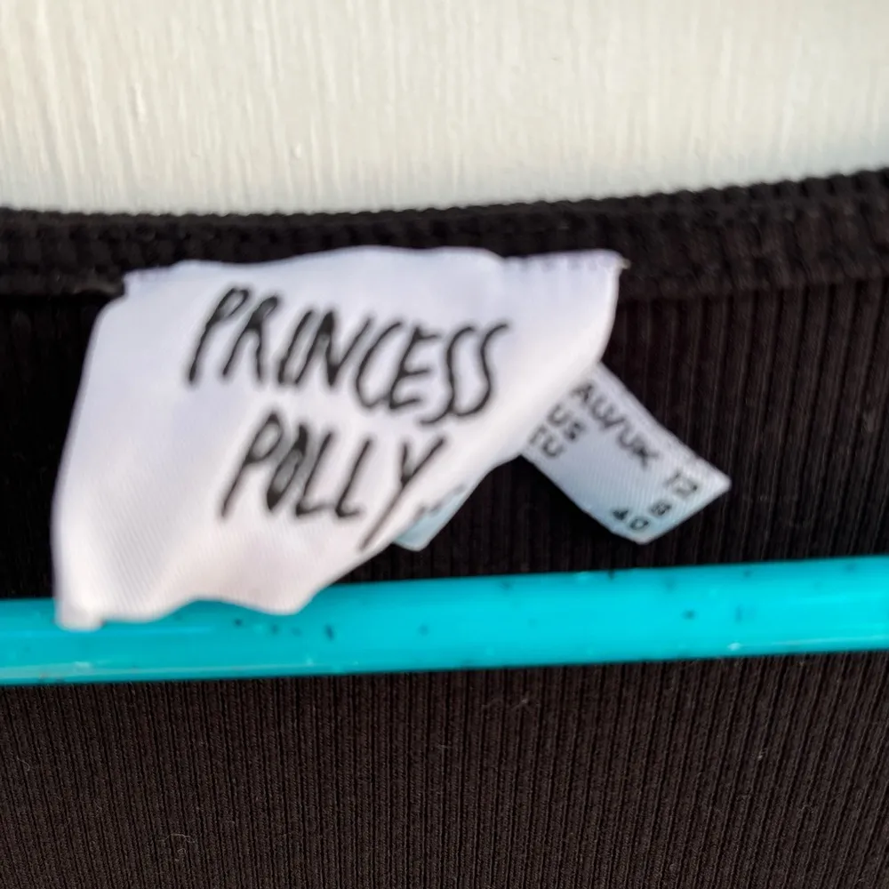 Princess Polly Black Fitted Crop Bodysuit - Image 3