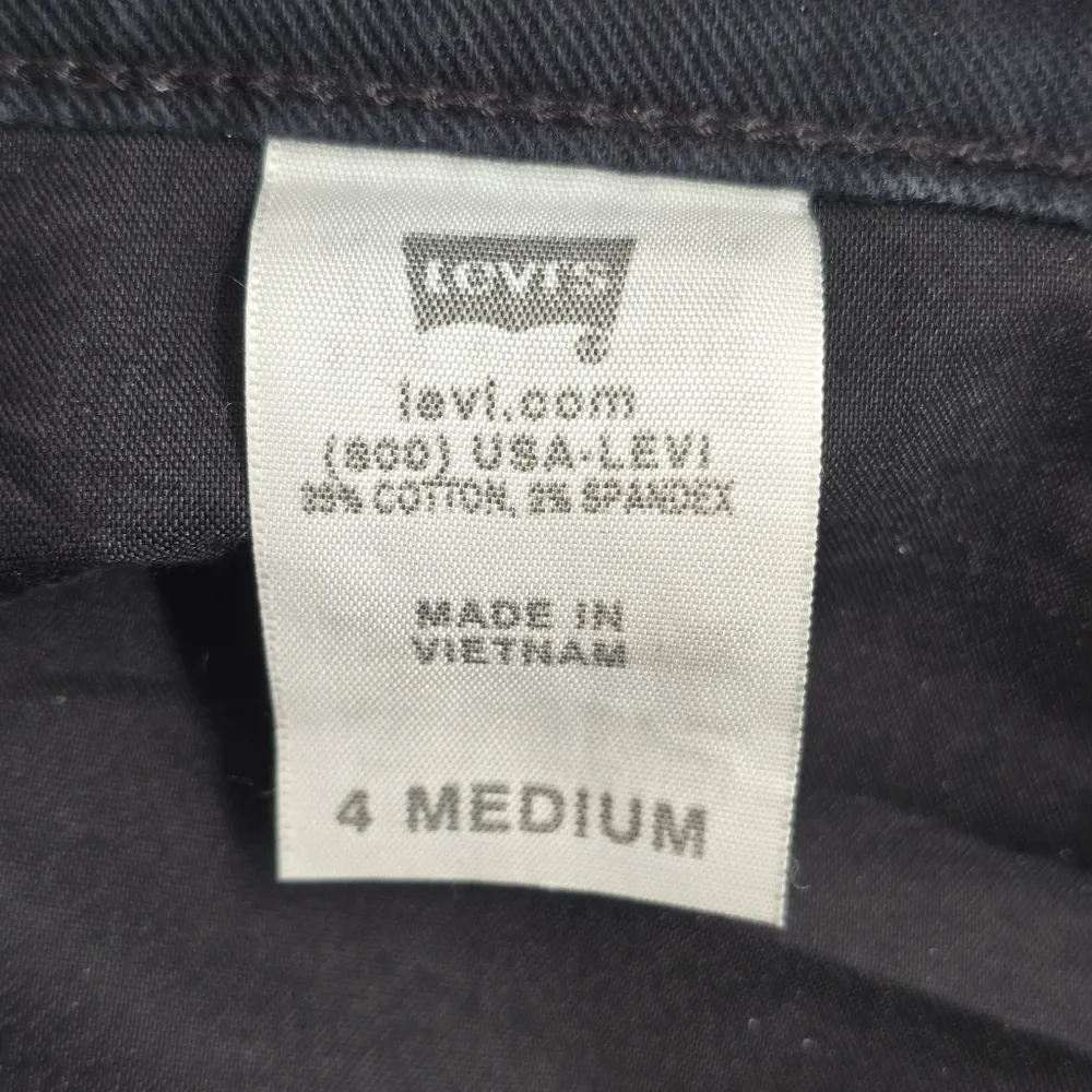 051. Levi's 515 Black Boot Cut Flare Denim Pants Jeans 4 Medium - Image 5