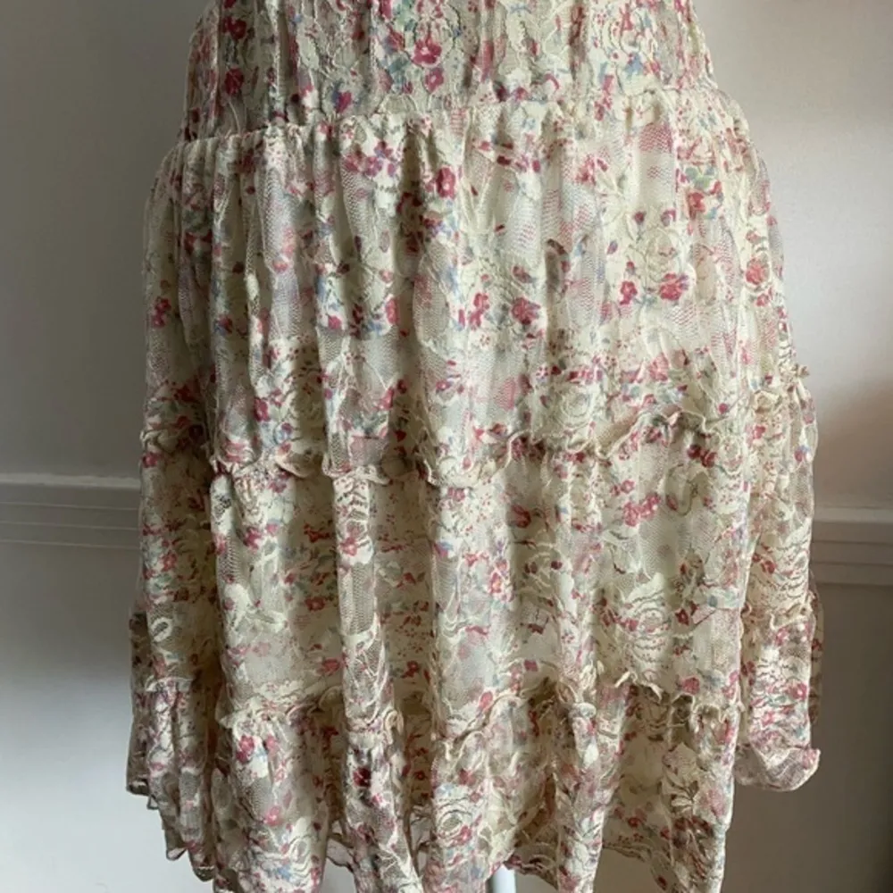 Maurices • Cream Pink Floral Lace Mini Skirt - Image 10