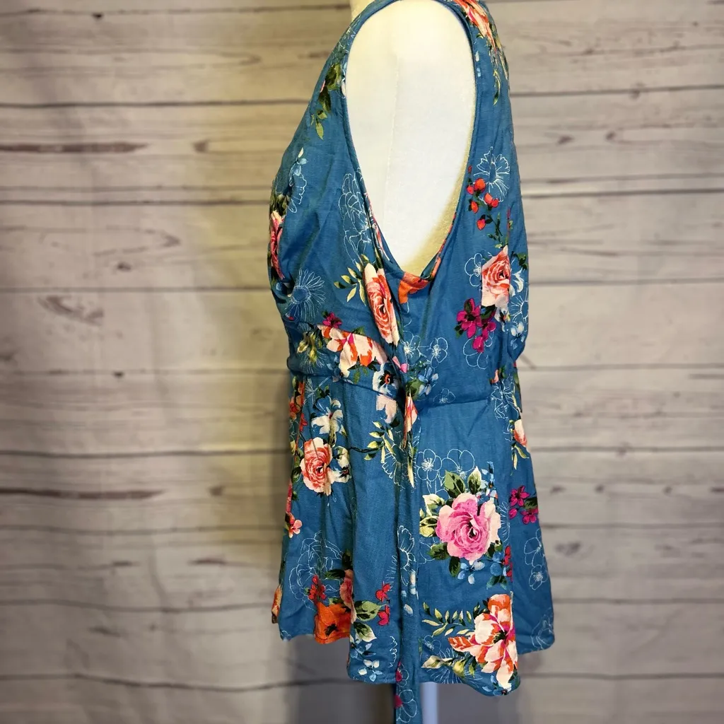 NWT Torrid Floral Button-Front Sleeveless Blouse Size 00 (M/L) - Image 2