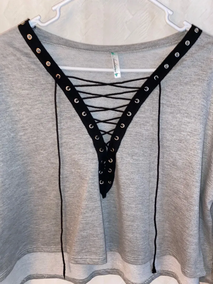 Auditions Cropped Lightweight Sweatshirt  - Image 2