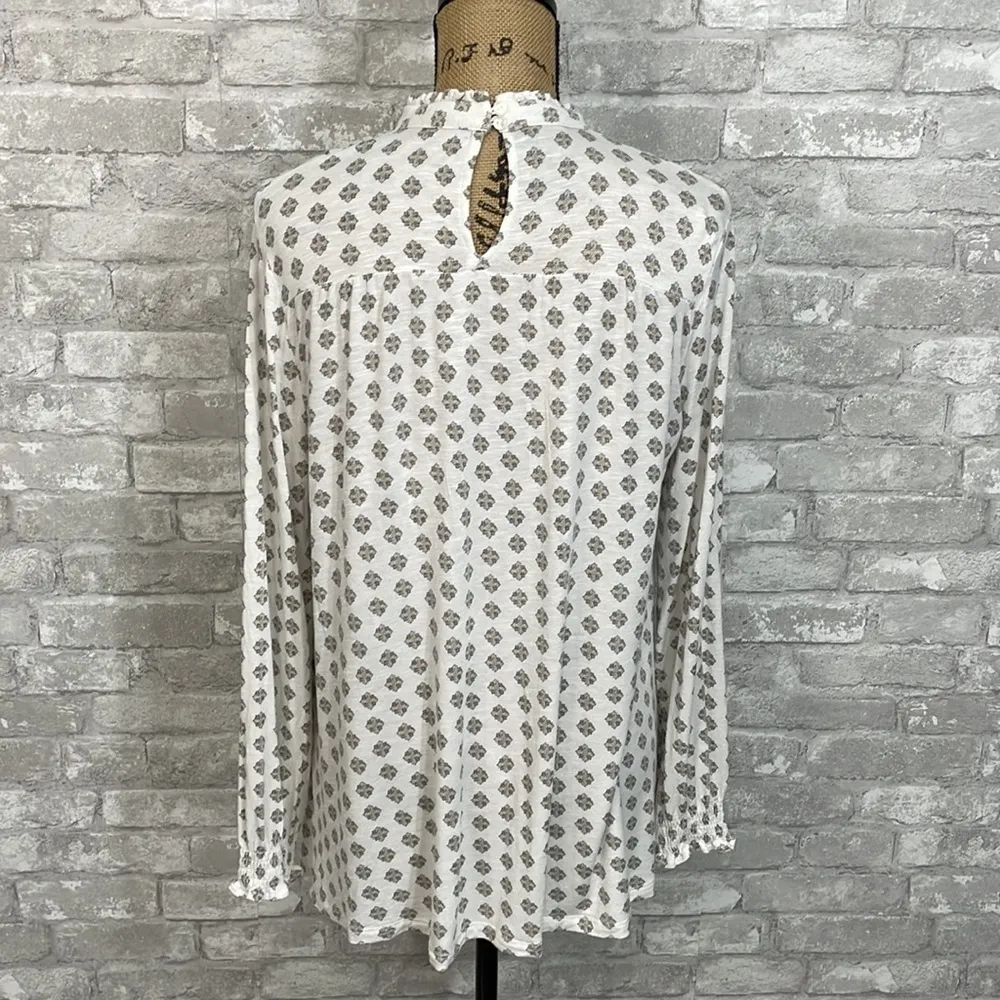 Rxb Smocked High Neck Print Top White Size M - Image 4