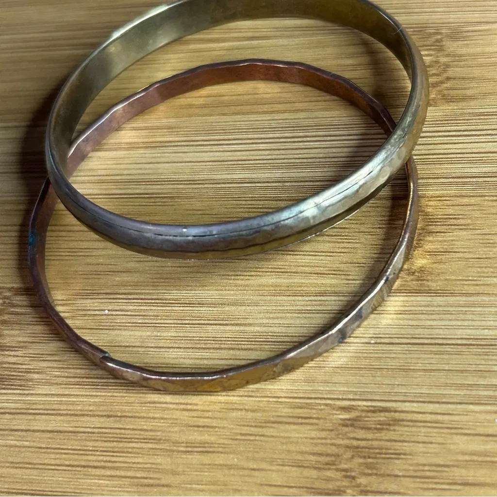 Elegant Gold and Copper Bangle Set - Image 4