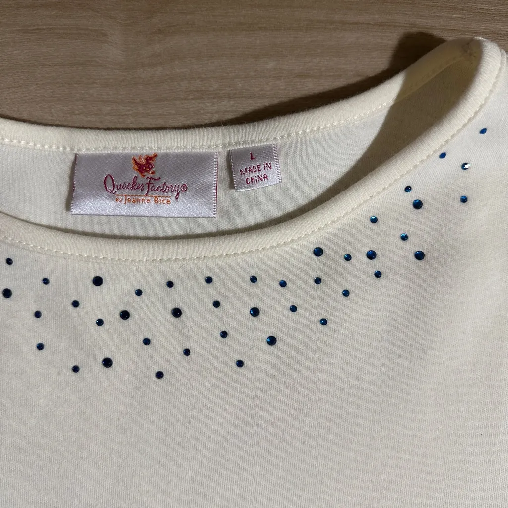 Quacker Factory  IVORY WHITE ROUND NECK RHINESTONE SHORT SLEEVE LARGE‎ - Image 4