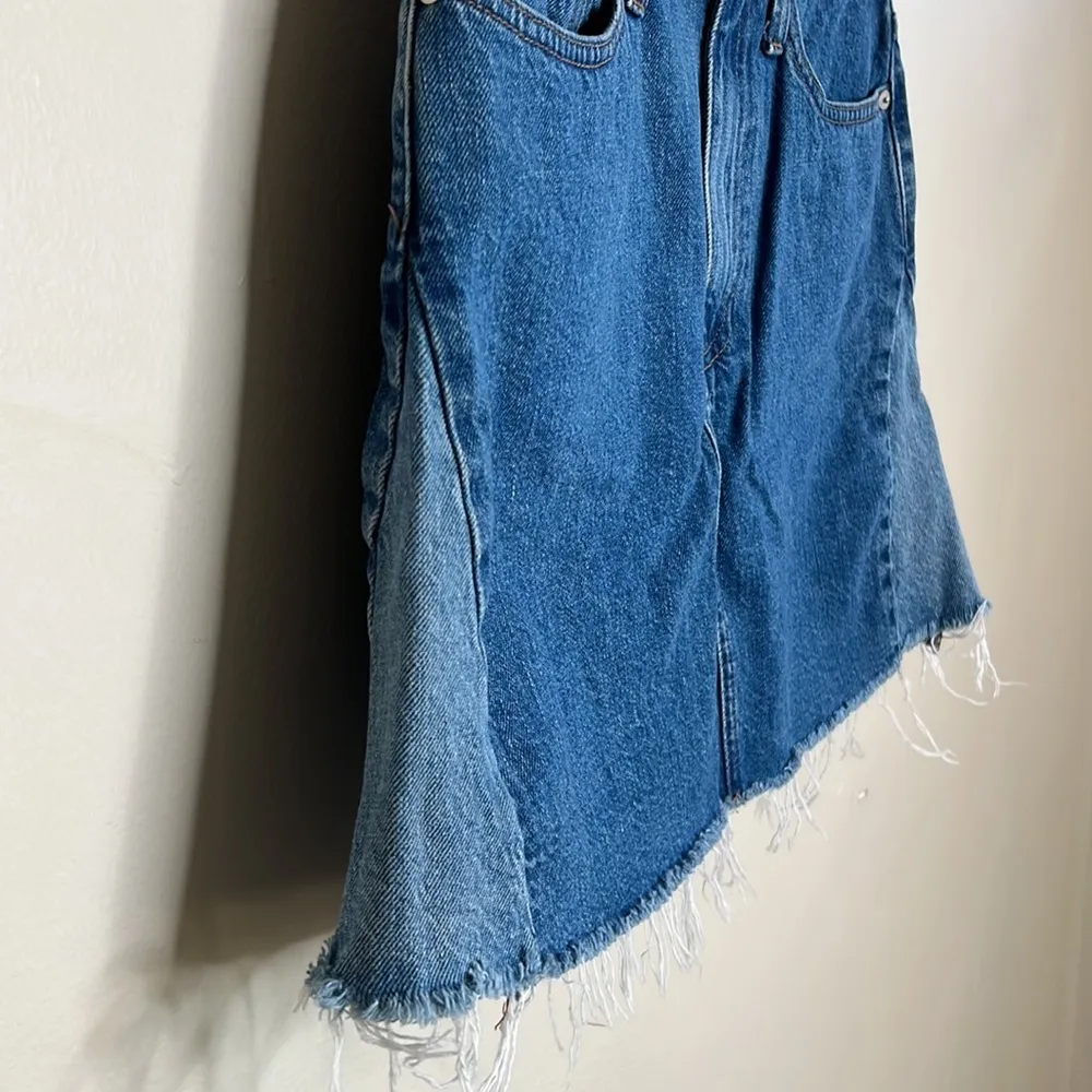 Madewell BLUE DENIM FRINGED MINI SKIRT SIZE 27 - Image 4
