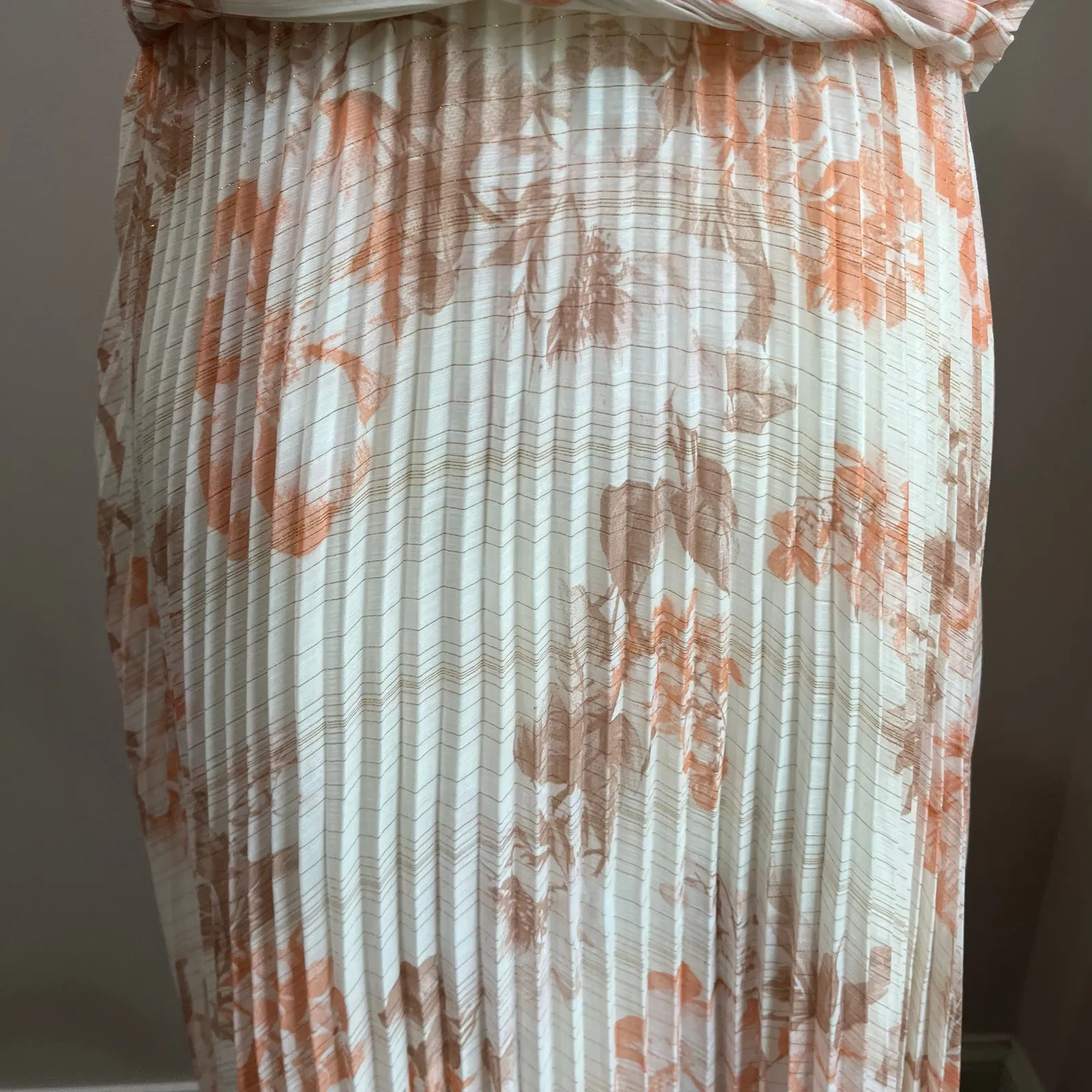 Express Metallic Floral One Shoulder Front Twist Pleated Maxi Dress Size M - Image 6