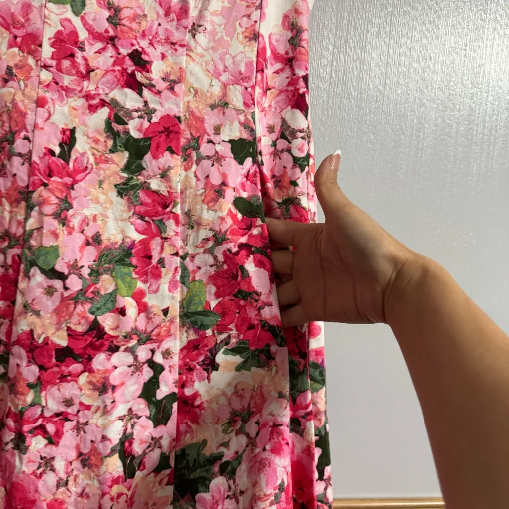 Maggy London Floral Pink and White Casual Cocktail Dress Size 4 - Image 8