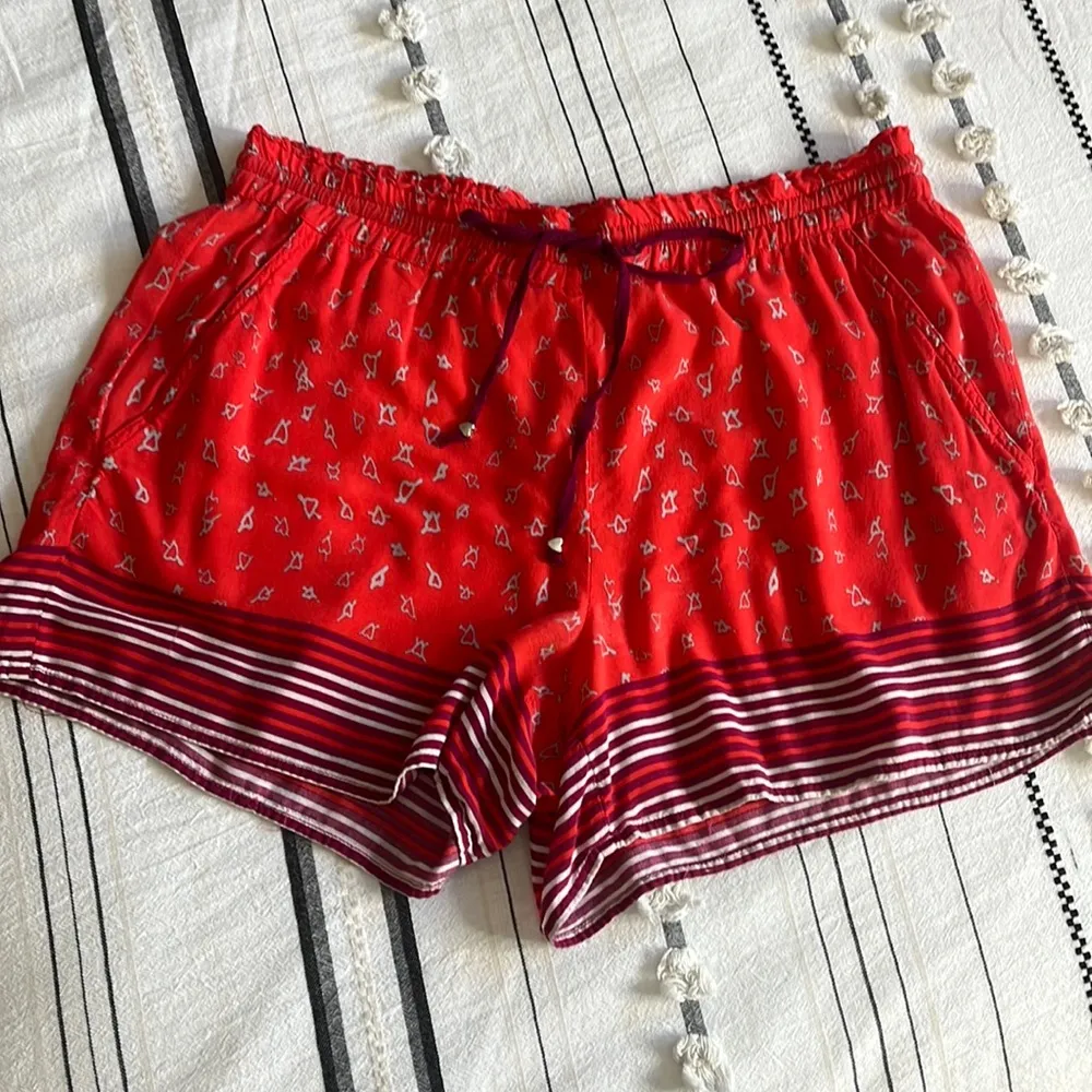 Anthropologie • floreat red heart shorts - Image 64