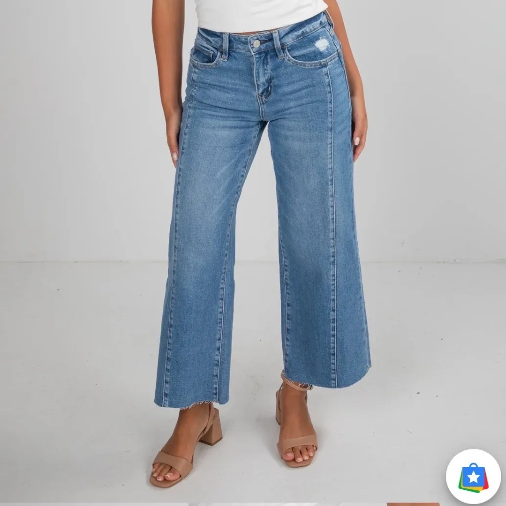 VERVET | Brielle Medium Wash High-Rise Wide Leg Crop Raw Hem Denim Jeans, 27 - Image 4