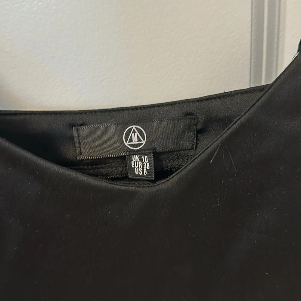 Missguided black satin pjs - Image 6