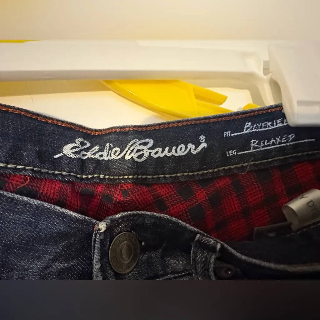 Eddie Bauer Boyfriend Relaxed Fit Fleece Lined Denim Jeans Size 30 Waist - Image 4