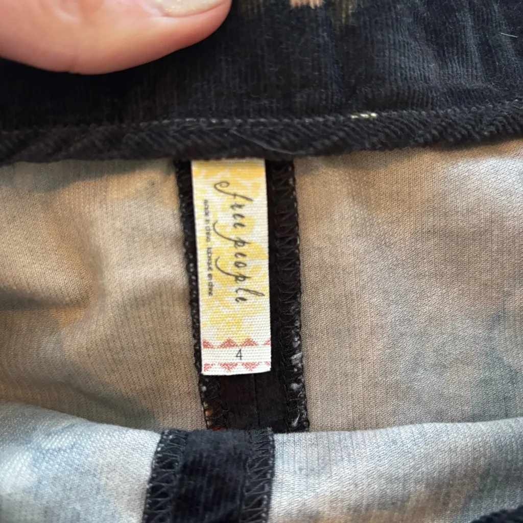 Free People Good Day Sunshine Floral Black Corduroy Mini Skirt Women's Size 4 - Image 6