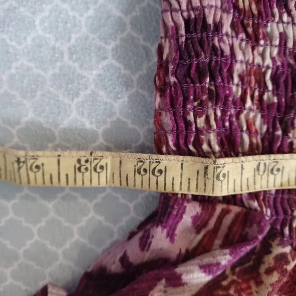 Faded Glory 3X Damask Peasant Top Wide Neck Elastic Chest - Image 5