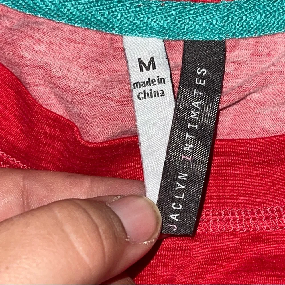 Jaclyn Intimates Christmas Pajama top - Image 5