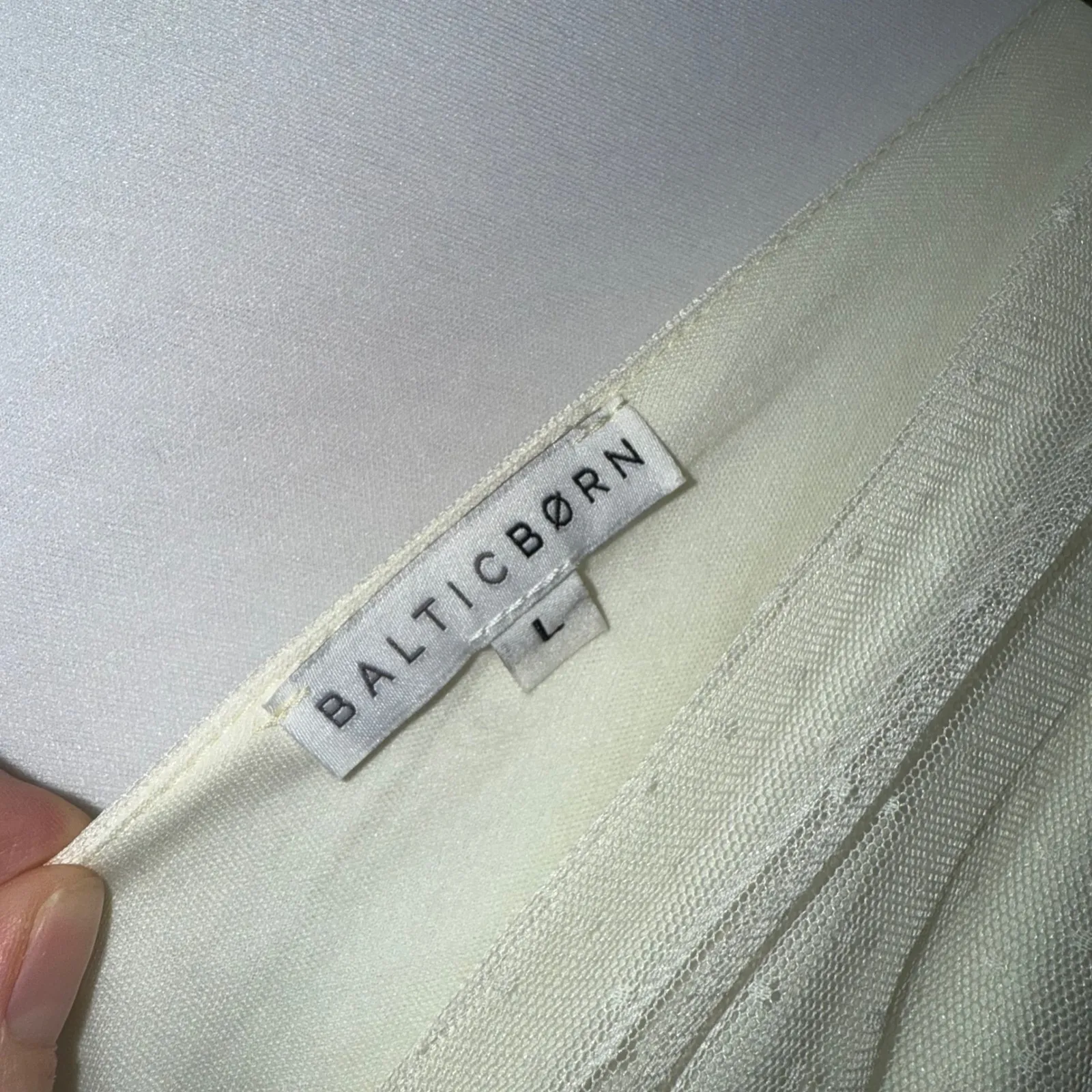 Coquette Crème Tiered Ruffle Baltic Born Short Sleeve Maxi Dress Large - Image 6