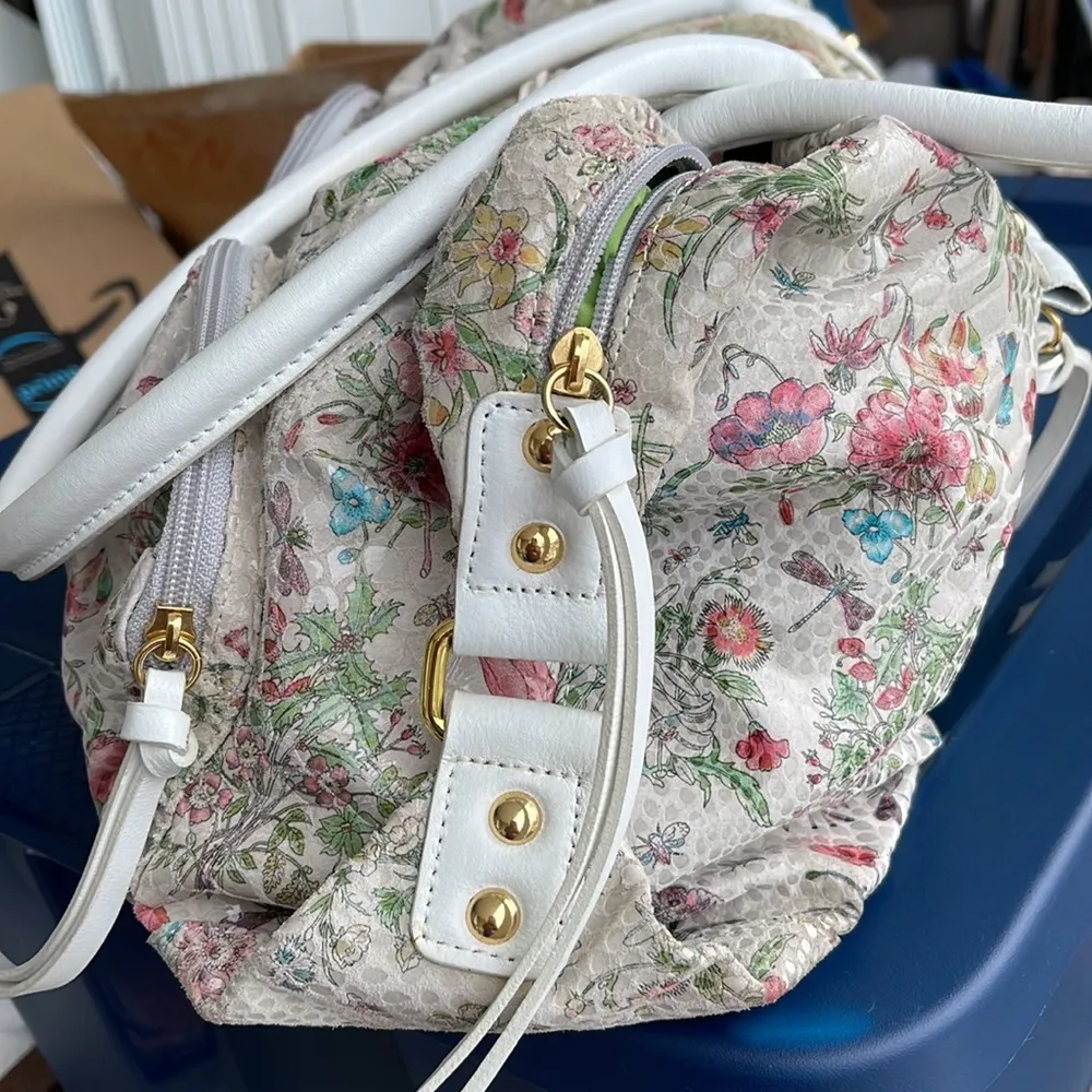 Vintage Hand Painted Floral Leather Sharif Huge Bag w Matching ID Case - Image 3