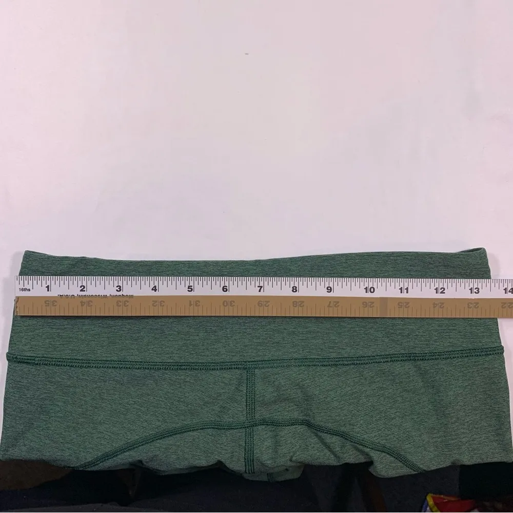 Outdoor Voices Warm-Up 3/4 Hunter Green Athletic Leggings - Image 11