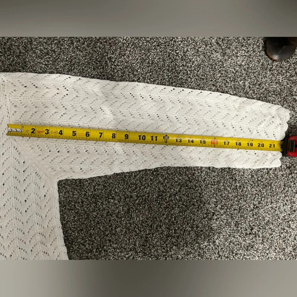 New Maggie Sweet 2 piece white knit tank top, long sleeve button up cardigan L Size L - Image 14