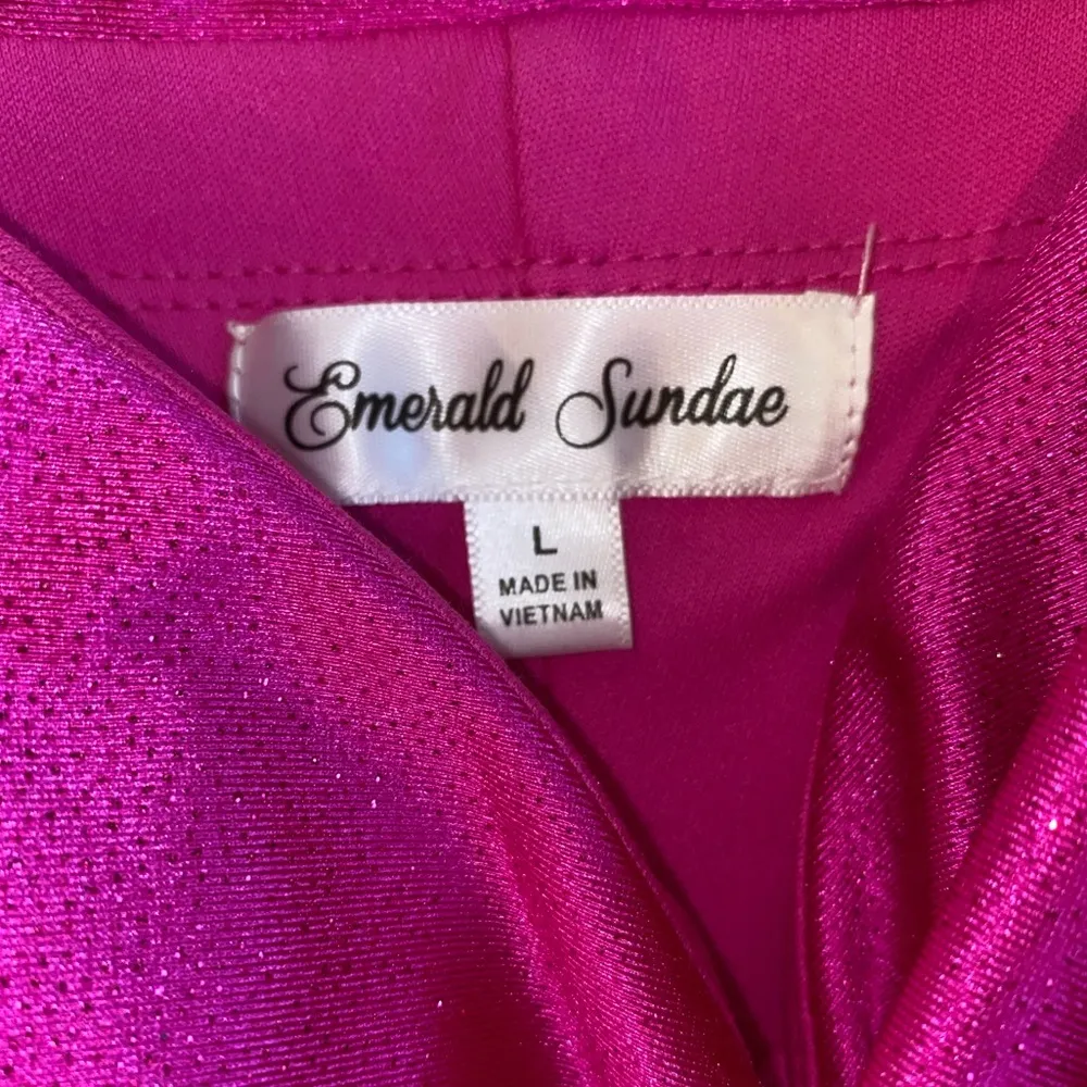 NEW! Emerald Sundae Ruched Body-con Women’s Hot Pink Sparkly Dress Size L - Image 4