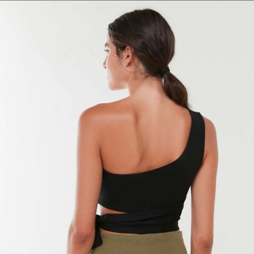 Urban Outfitters One Shoulder Tie Waist Tank Top in White Taylor Swift Eras Tour - Image 4