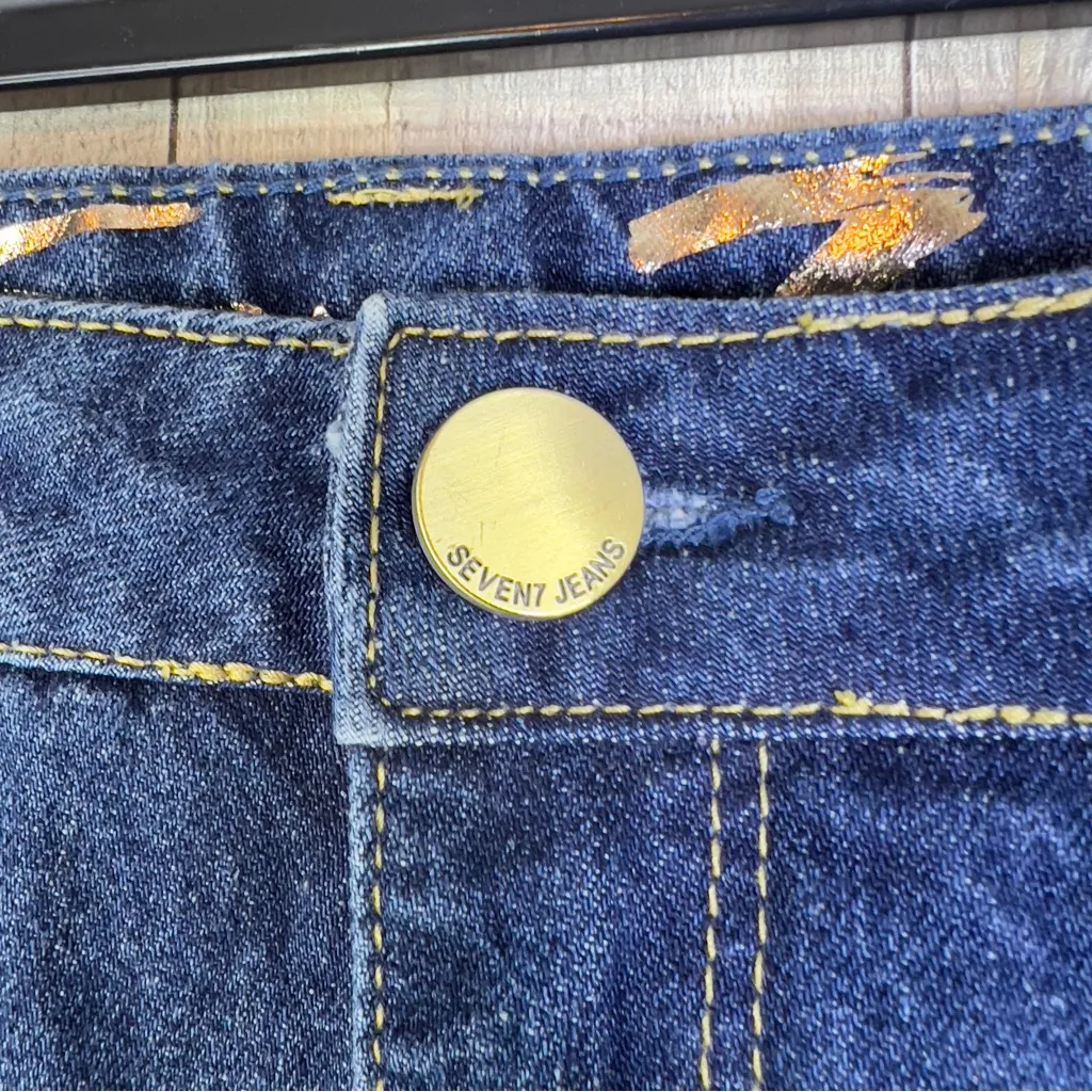 Seven7 Size 8 Distressed Weekend Short w/5 Pockets & Belt Loops(show ski… - Image 3