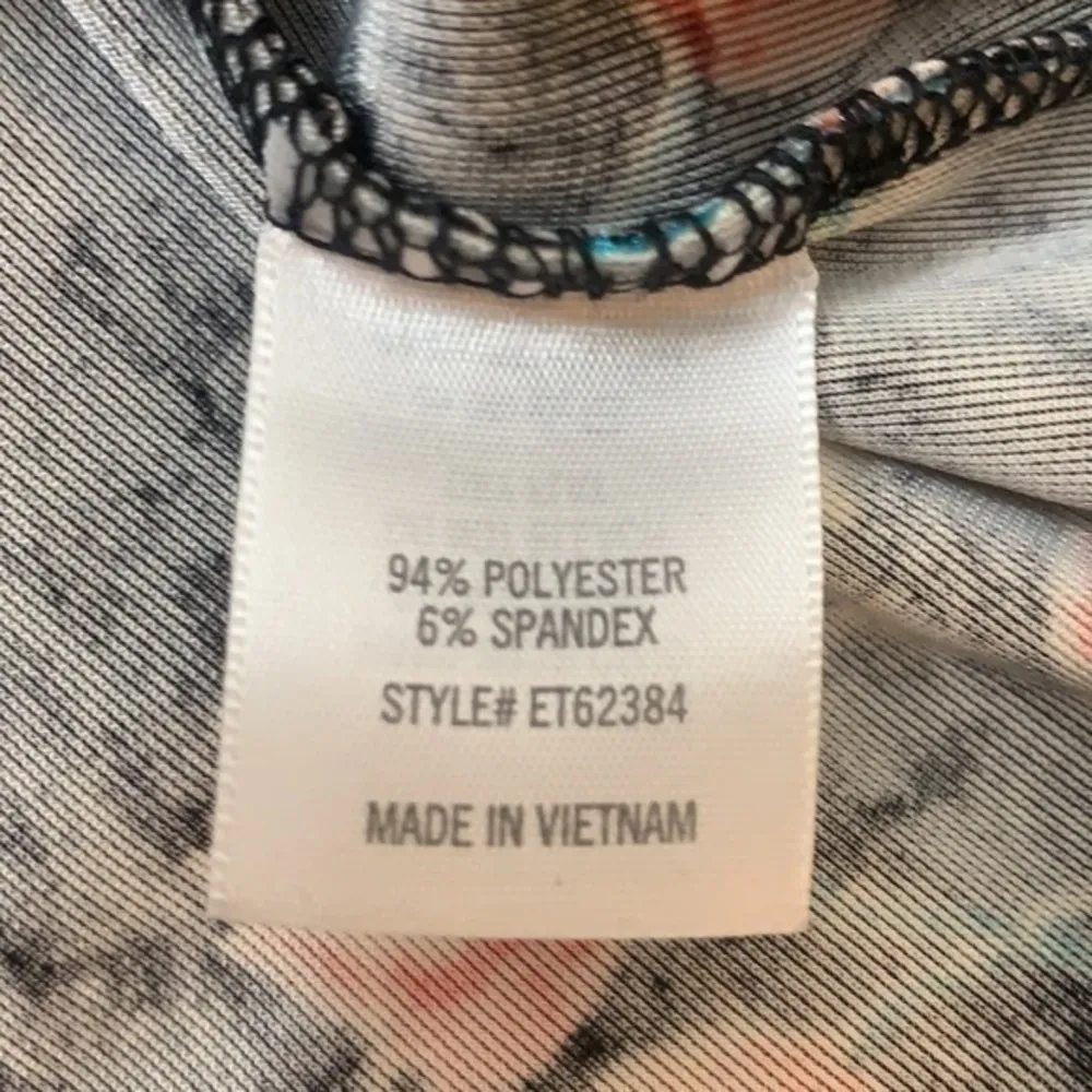 Francesca’s Blue Rain stretch velvet floral top S - Image 10