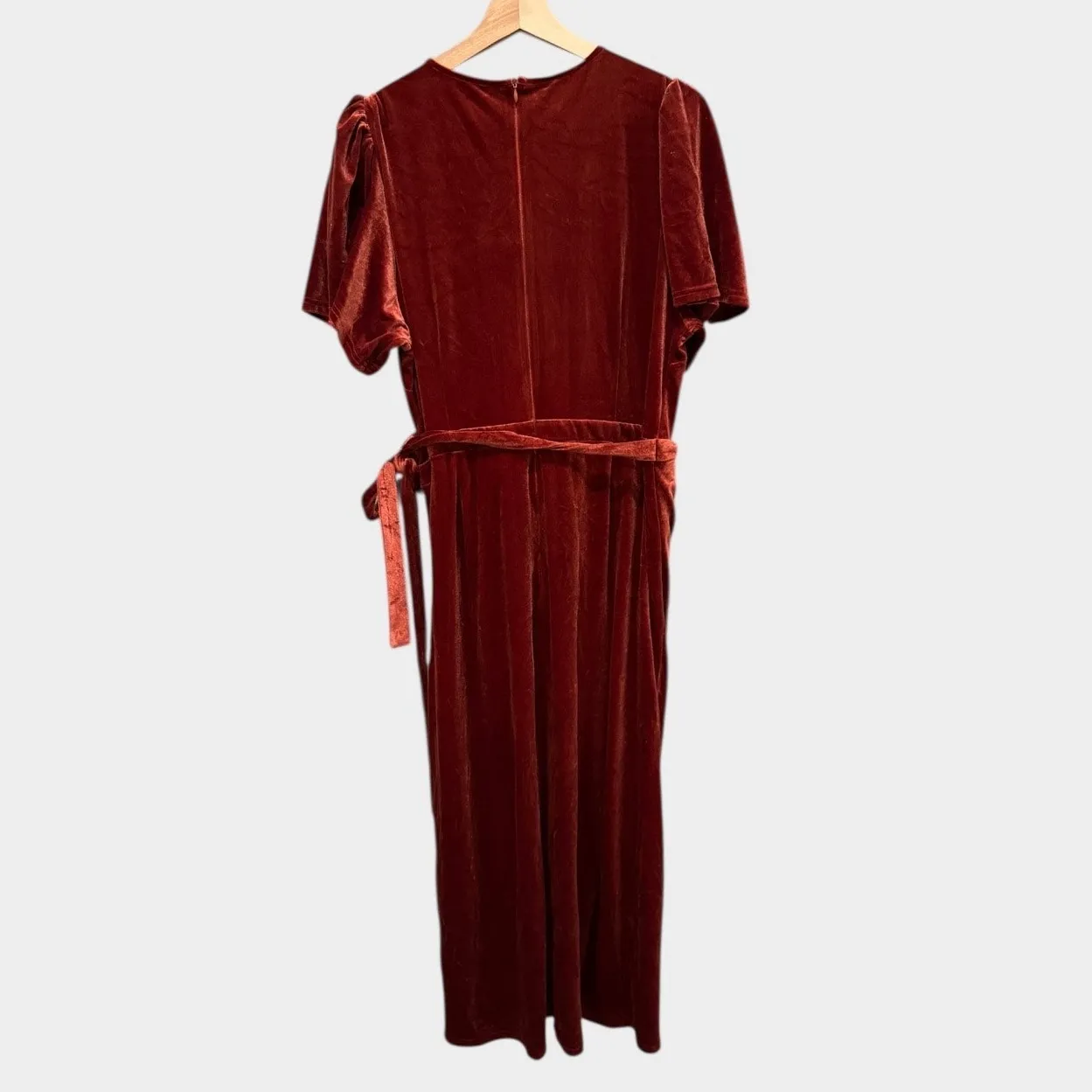 Ivy City Co Lilly Velvet Midi Dress Size 1X - Image 4