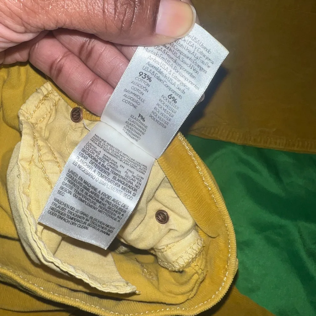 MOTHER Mustard Mid Rise Dazzler Ankle Straight Leg Corduroy Pants size 29 - Image 10