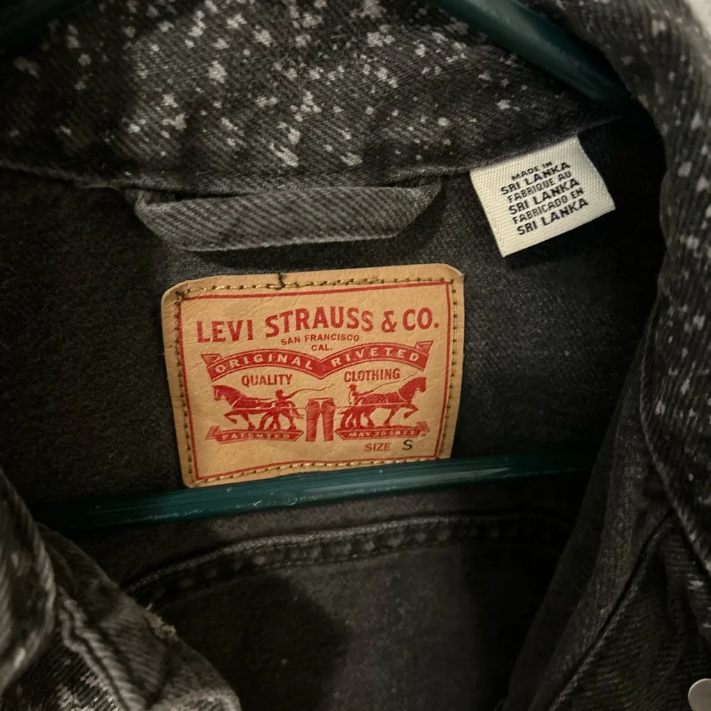 Levi's Gray & White Speckled Denim Jacket Size Small NWOT - Image 3