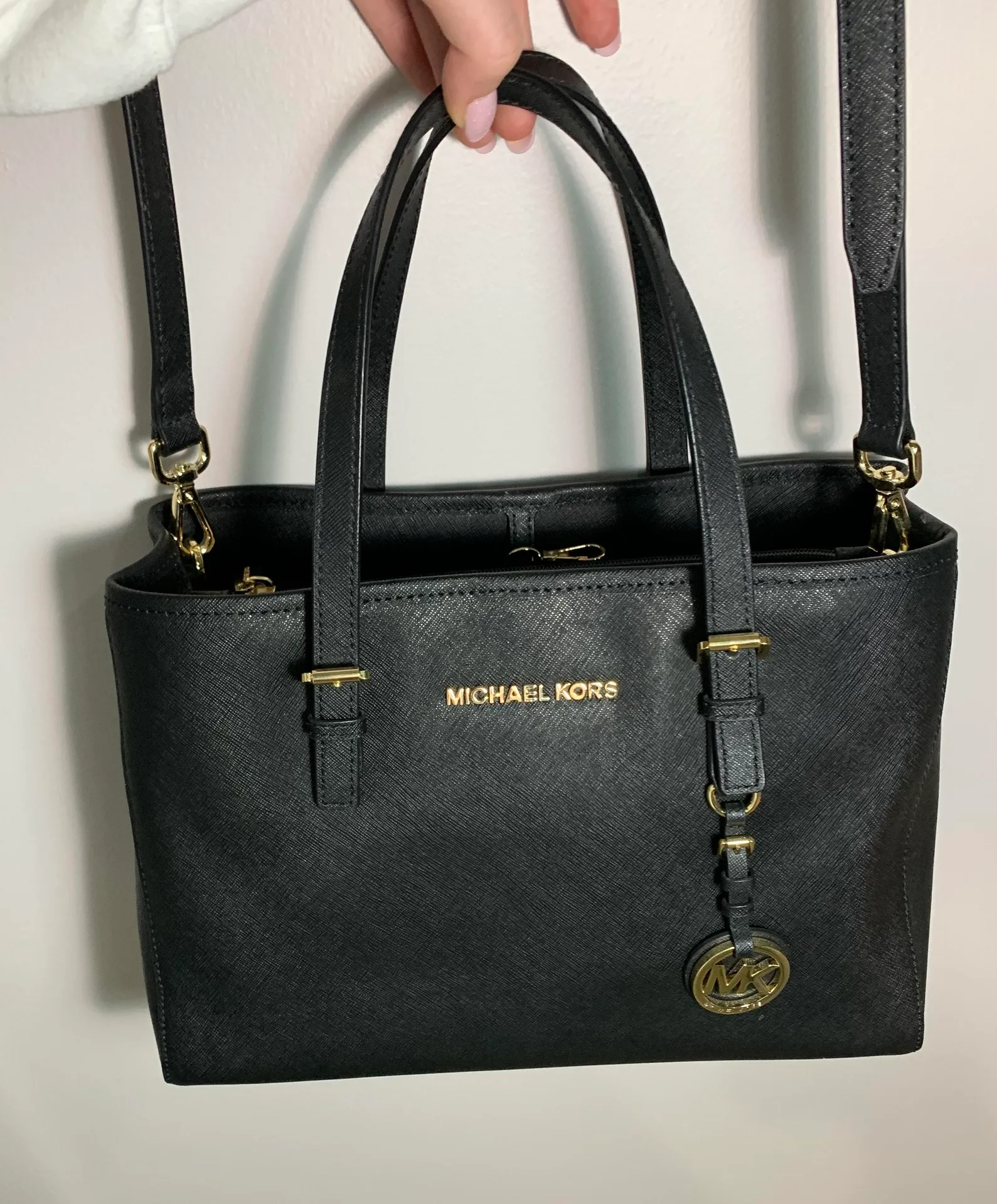 Michael Kors Purse / Should Bag - Image 4