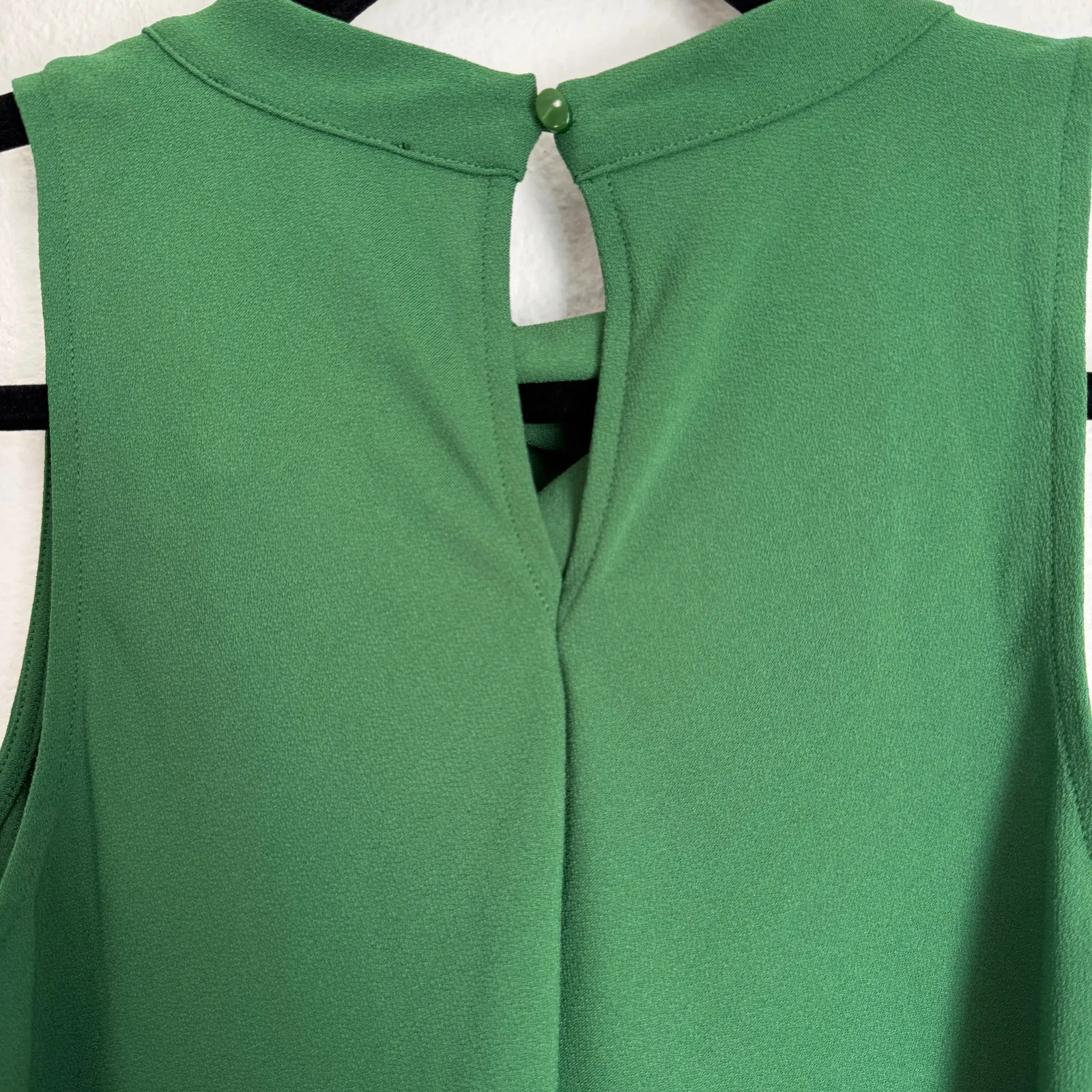 NWT Universal Standard XS Crepe Jersey Cowl Tank Top Blouse Kelly Green Career - Image 3