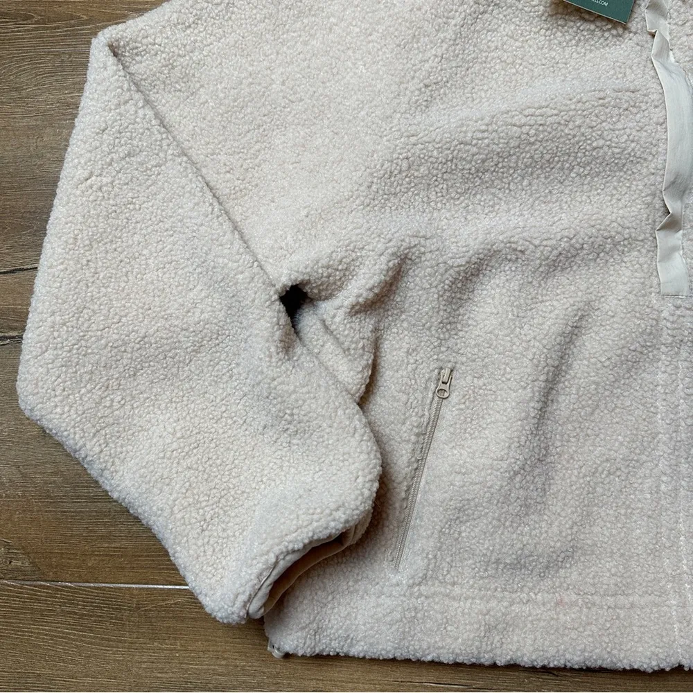 NWT Cozy Quarter Zip in Sand Tan Sherpa Fleece Size XS/S - Image 4