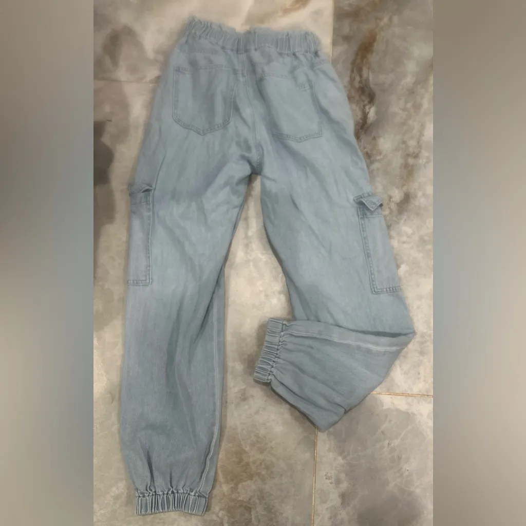 Forever 21 
Sky Blue Denim Pants - Image 2