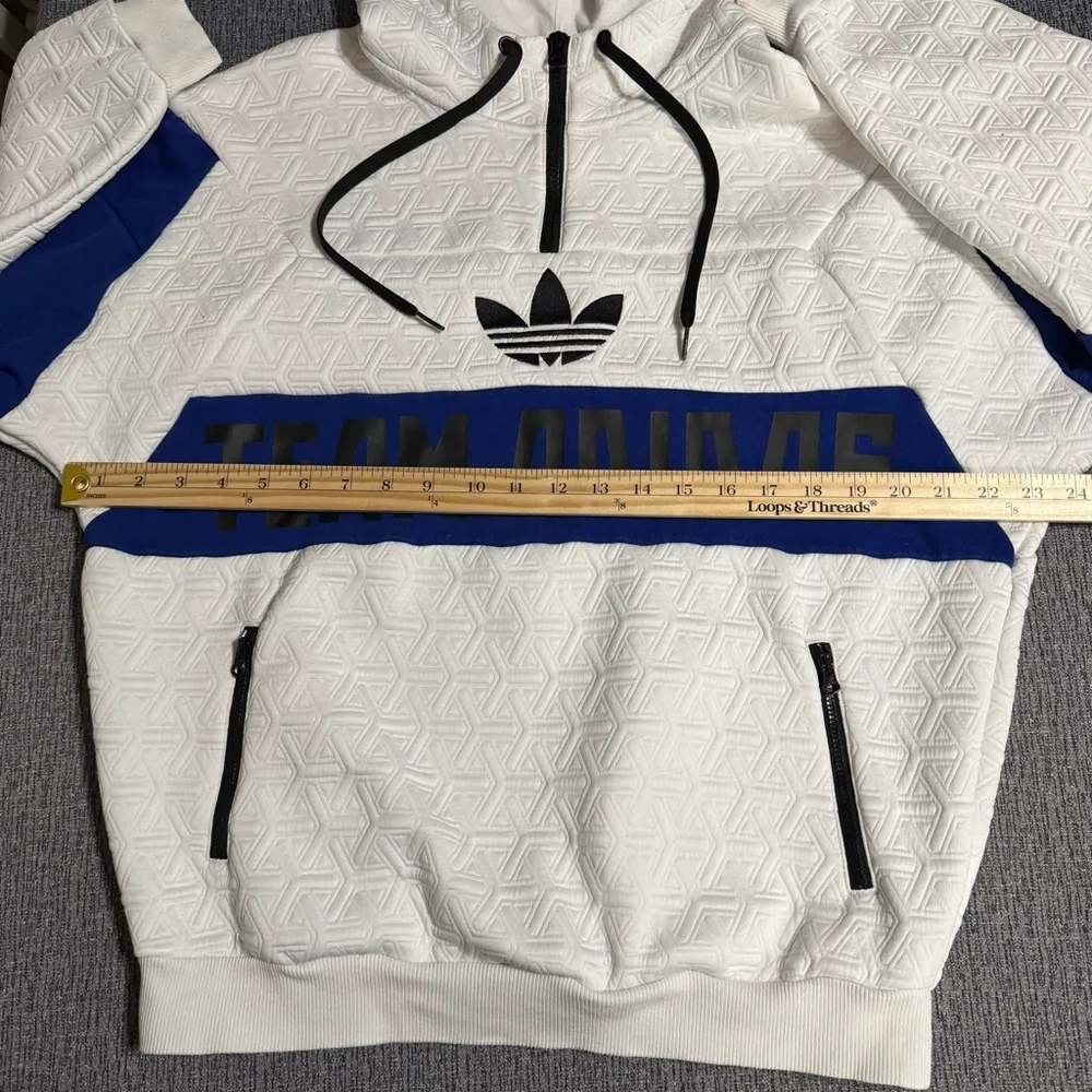 Adidas Women’s 1/4 Zip Patterned Hoodie - Image 15