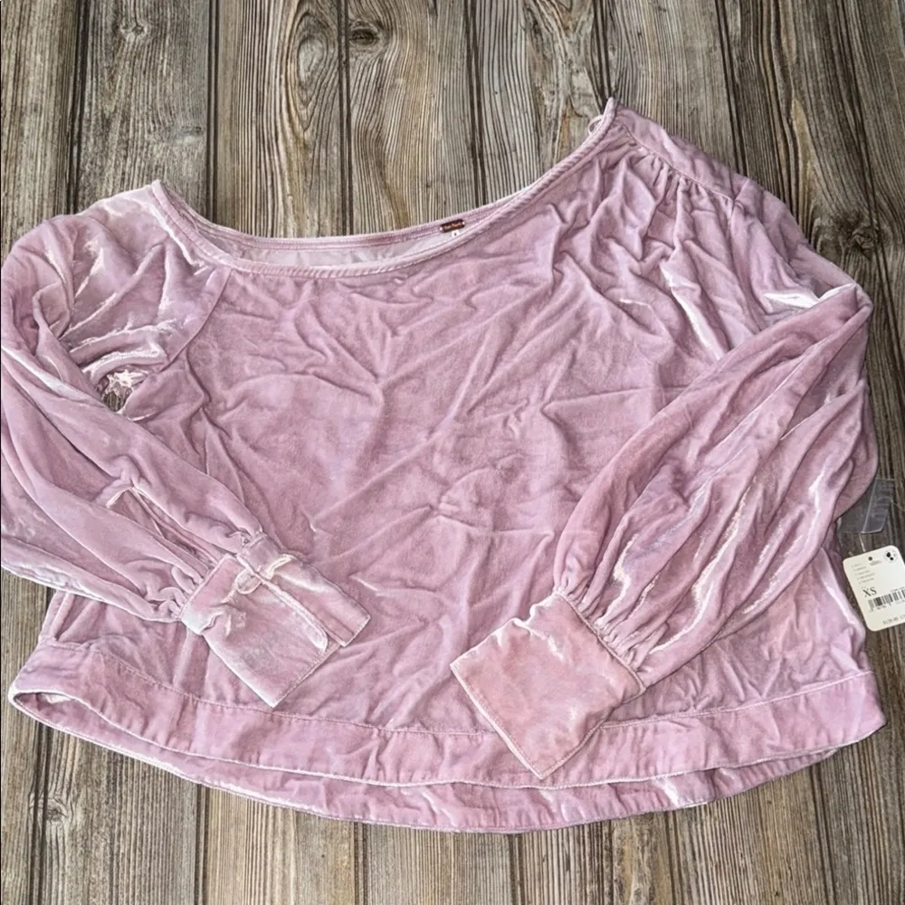 Free people Velvet Top shirt off the shoulder cropped soft crushed NEW XS - Image 7