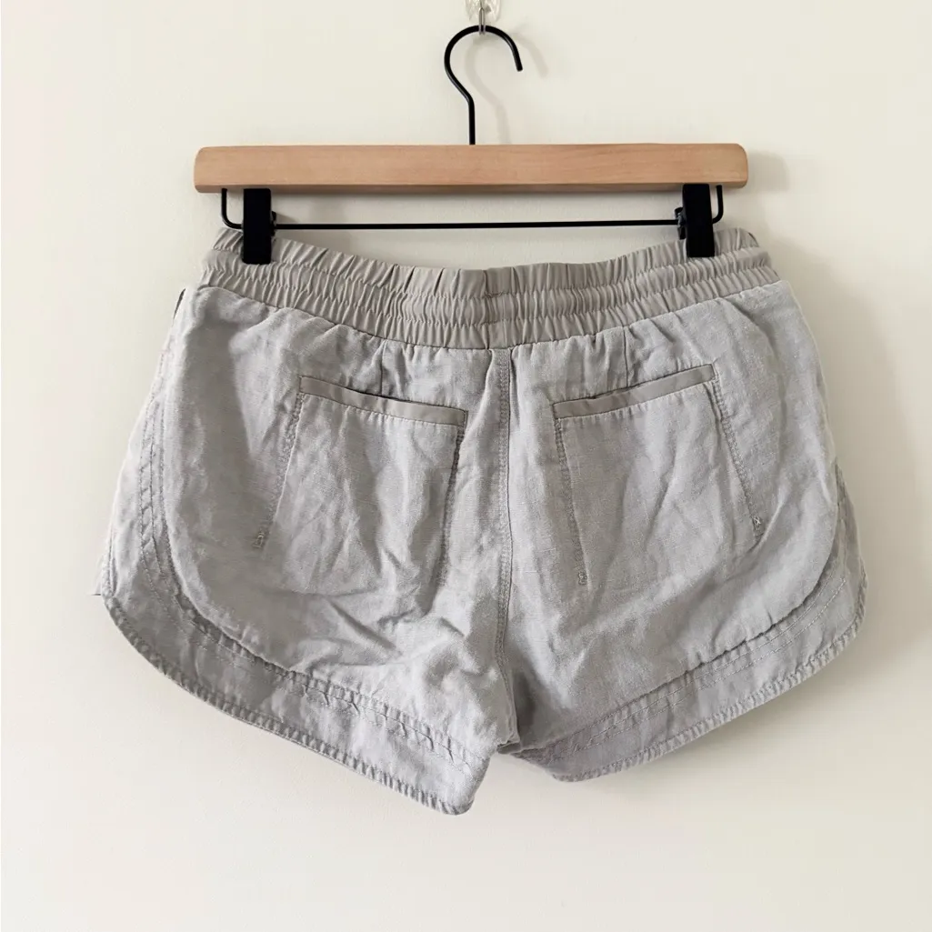 Athleta Linen Blend Athletic Shorts in Light Gray Size 0 - Image 3